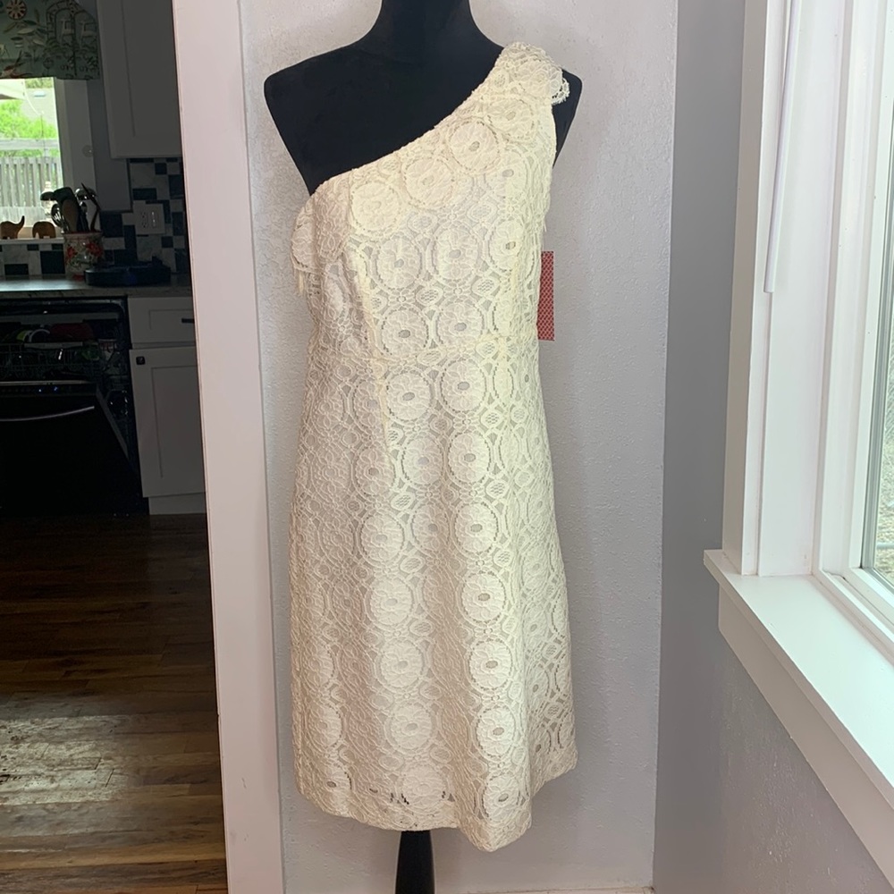 Cream Lace One Shoulder Dress